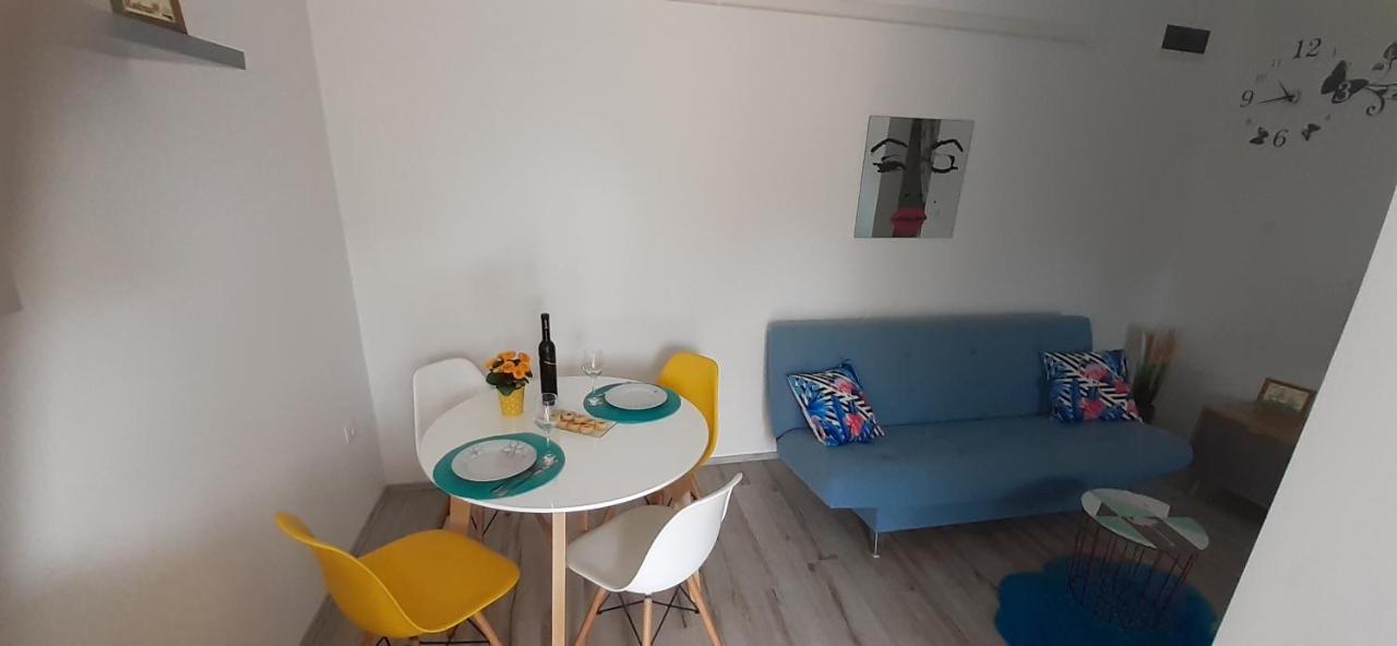 Lennida Studio Apartman With Free Parking Kavran Eksteriør billede