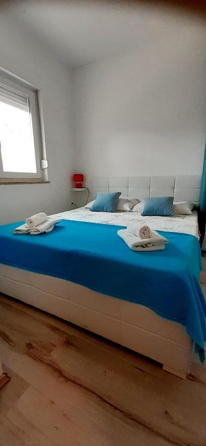 Lennida Studio Apartman With Free Parking Kavran Eksteriør billede
