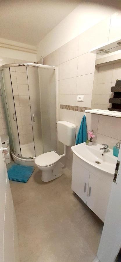 Lennida Studio Apartman With Free Parking Kavran Eksteriør billede