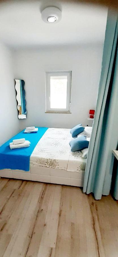 Lennida Studio Apartman With Free Parking Kavran Eksteriør billede