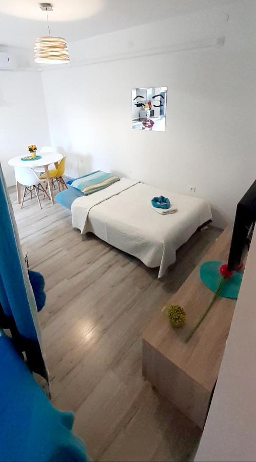 Lennida Studio Apartman With Free Parking Kavran Eksteriør billede